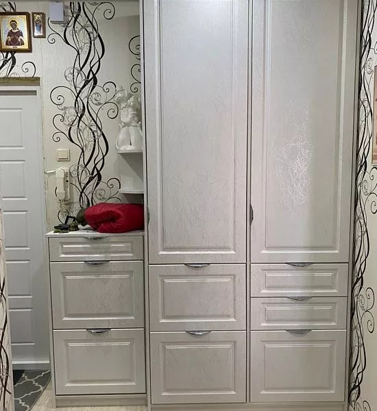 Шкаф и тумба в прихожую